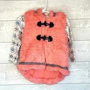Little Lass toddler girl’s tribal print top & faux fur toggle vest Size 2T
